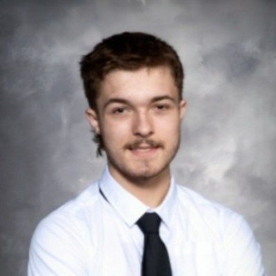 Hayden Foster headshot